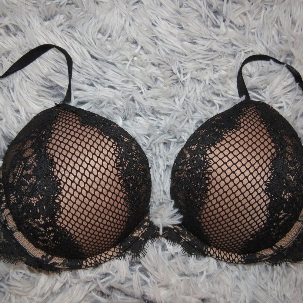 Victorias Secret Bombshell Pushup Bra